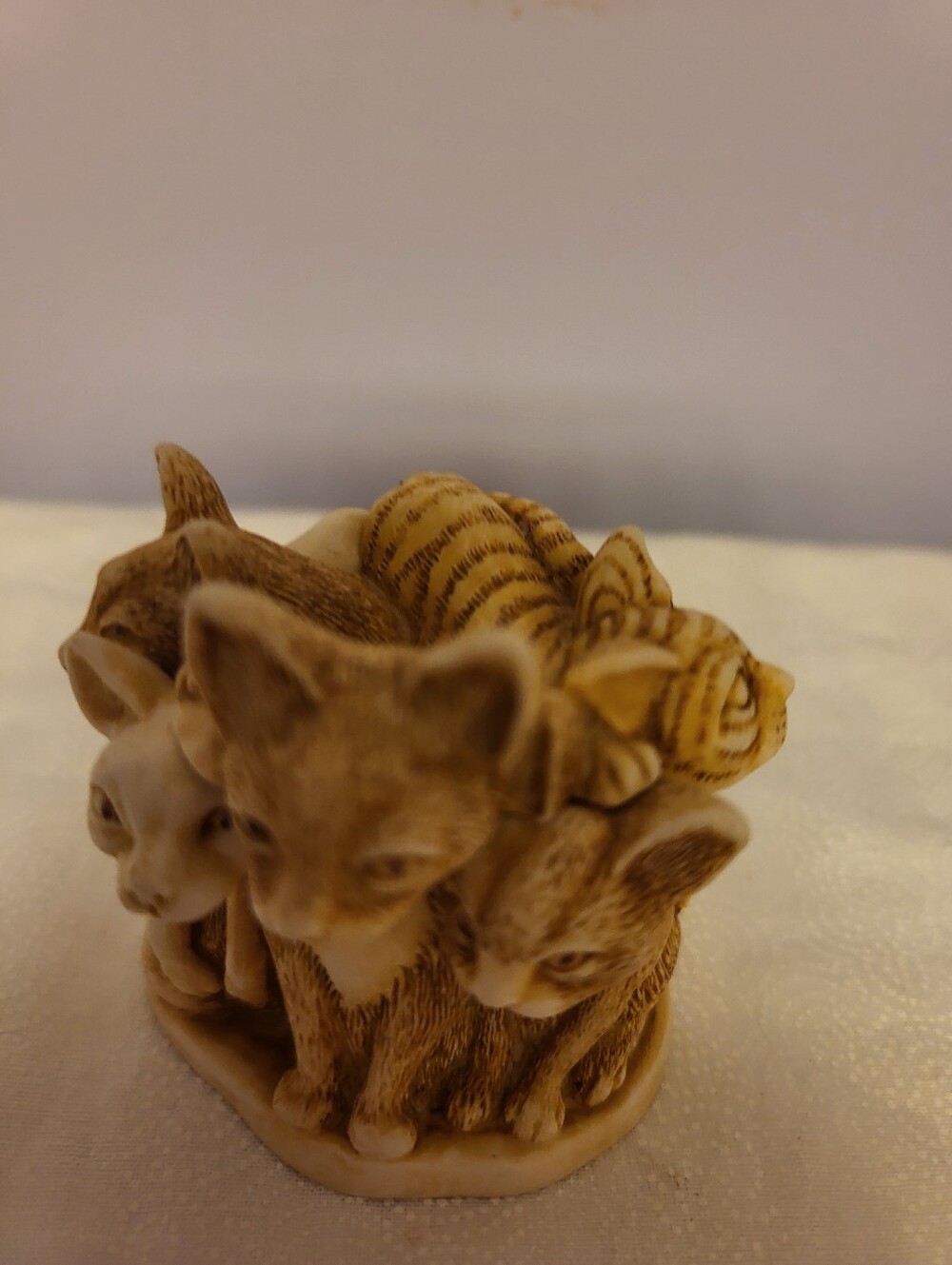 Harmony Kingdom 2.25 Inch 4 Cats Trinlet Holder Figurine - Picture 8 of 11